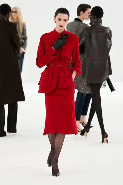 Look 43